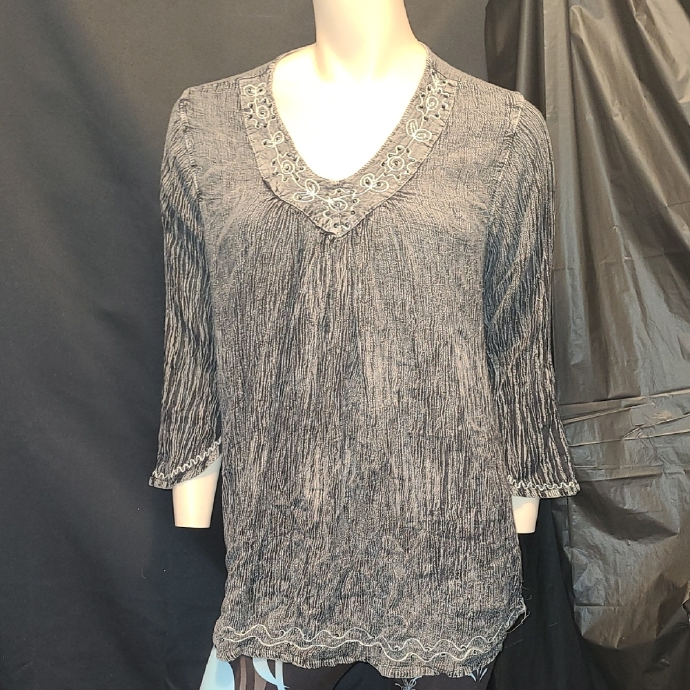 INDIA BOUTIQUE Embroidered Gray Women's Top WITH BEAD ACCENTS